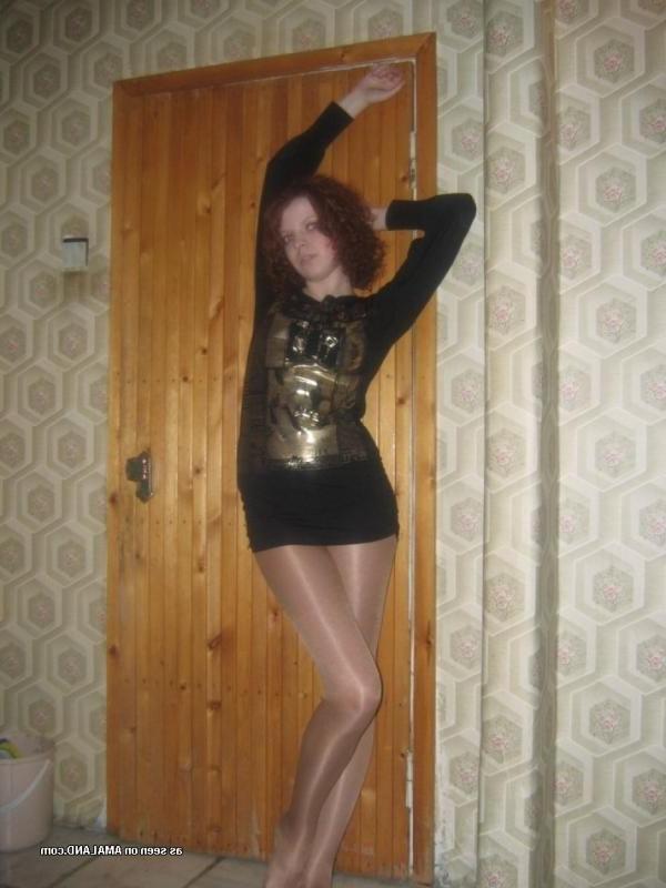 10P Selection of fine amateur non-nude babes