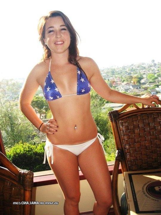 14P Collection of sexy amateur non-nude girlfriends