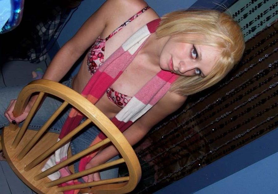 15P Nice selection of two naughty sexy amateur hotties