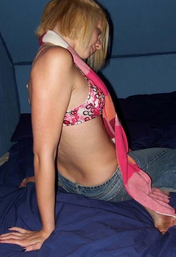 15P Nice selection of two naughty sexy amateur hotties