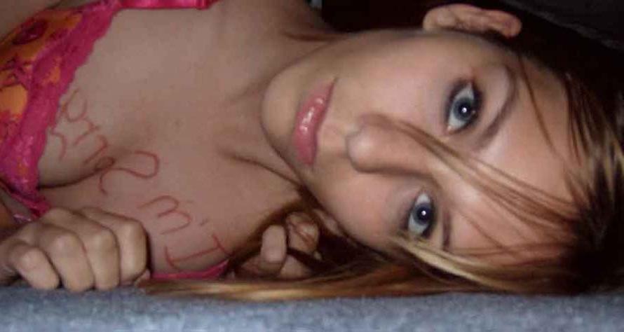 16P Nice gallery of steamy hot amateur kinky girlfriends
