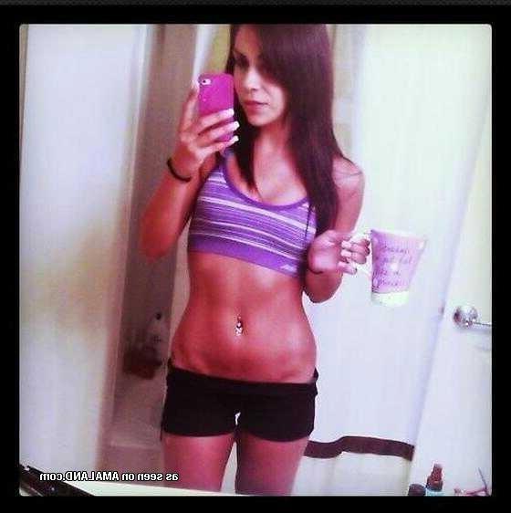 14P Steamy hot sexy kinky amateur non-nude girlfriends