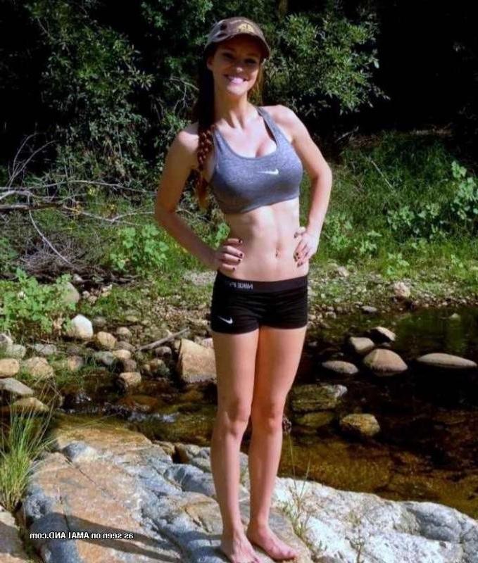 14P Steamy hot sexy kinky amateur non-nude girlfriends