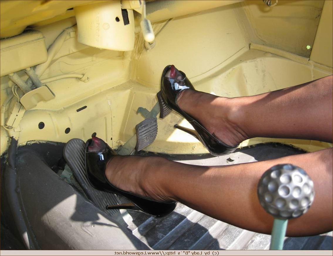 12P Stocking lady Barbara posing in her yellow car