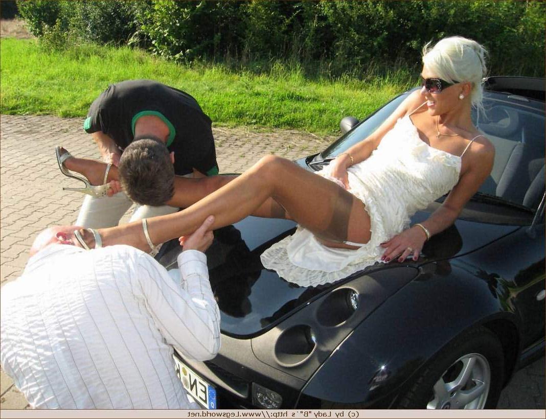 12P German lady foot pleasing legs lovers