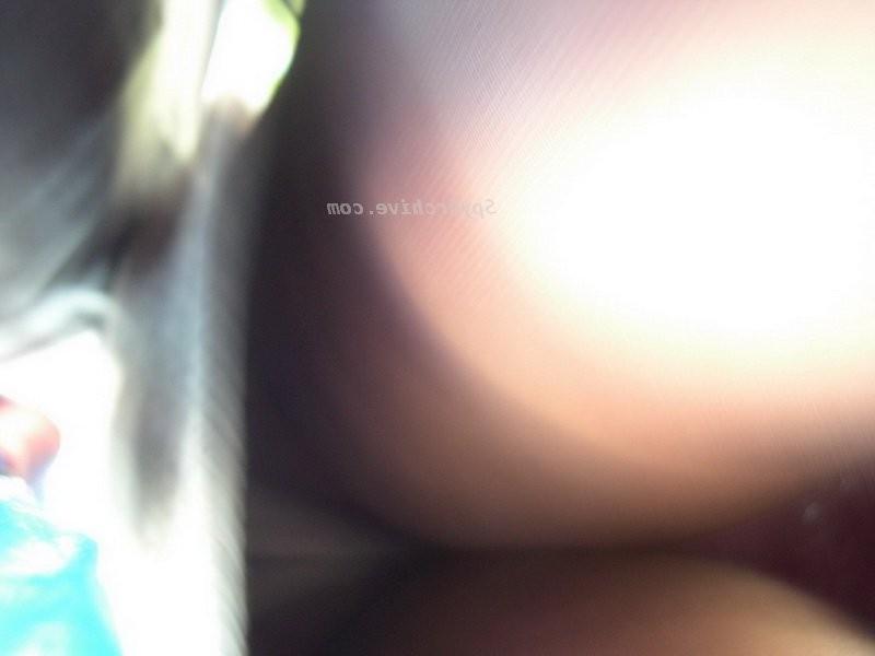 15P Upskirt photos