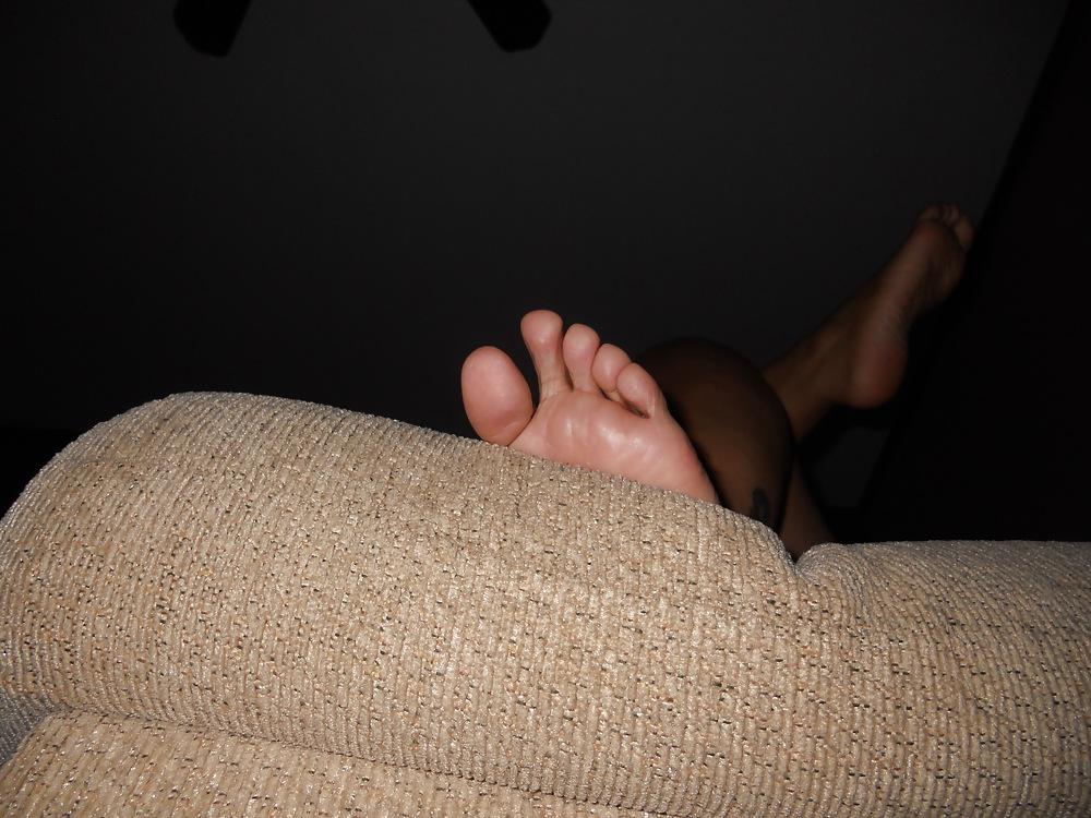 25P Wife feet sole's and toe's and some cool shoes