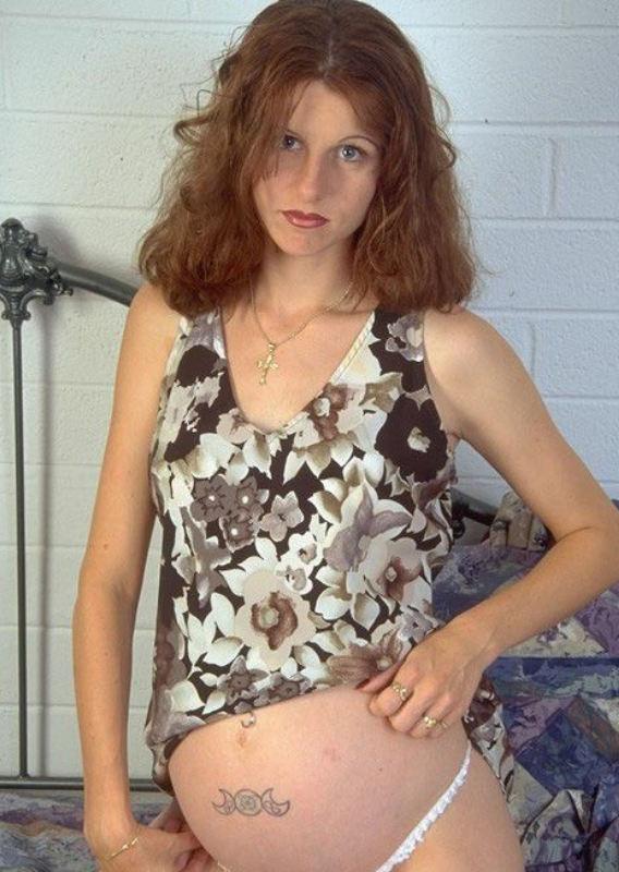 15P Pregnant slut with tattooed belly