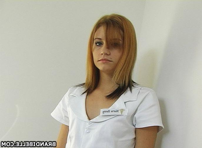 16P Brandi Belle the kinky handjob nurse doing her job