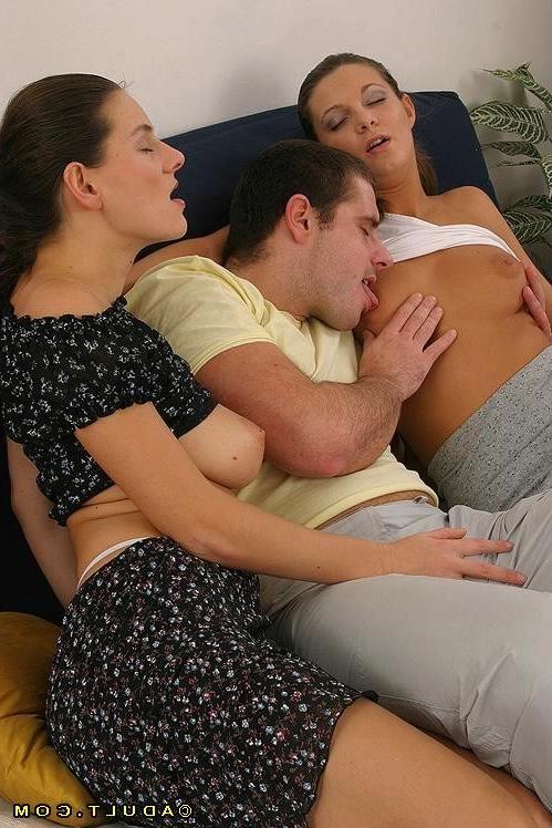 16P two hot chicks getting fucked by one lucky guy