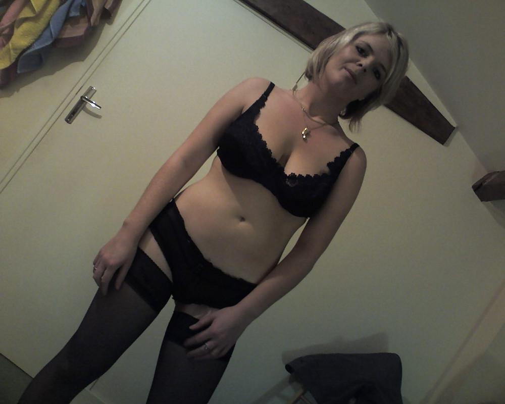 25P Hot Amateur Couple