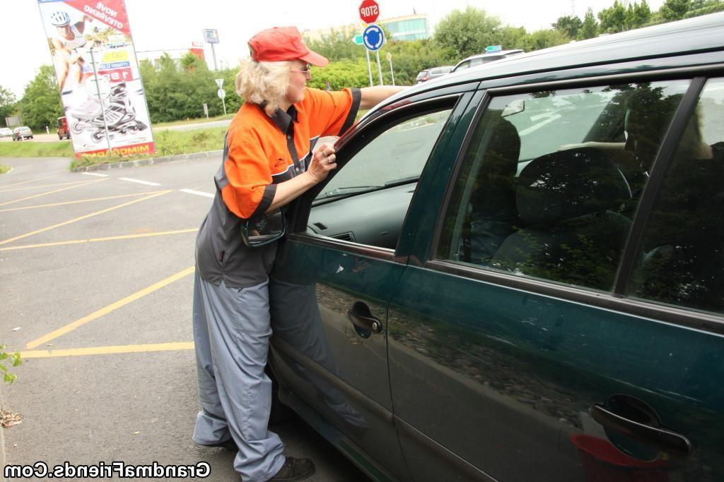 17P Granny shows her tits then gets in the car for a ride to the country where they 