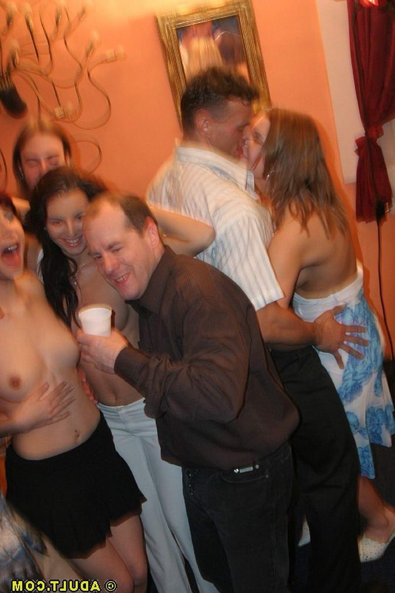 20P Wild orgy at a Berlin sex club