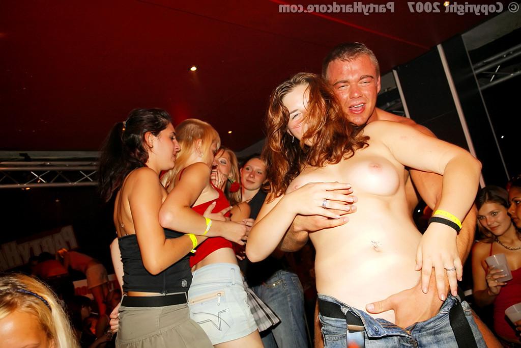 15P Hardcore amateurs sluts party fucking and sucking