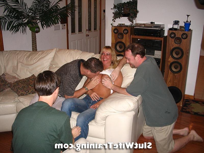 16P Freaking blonde housewife gets gangbanged on her training