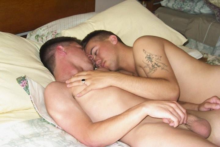 20P Twinks blowing up and thrusting in a country house