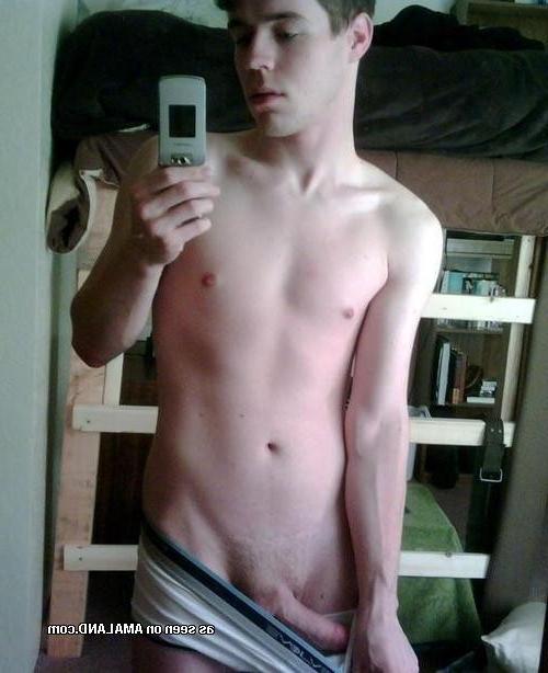 15P Sexy boyfriends show off their stiff cocks on cam
