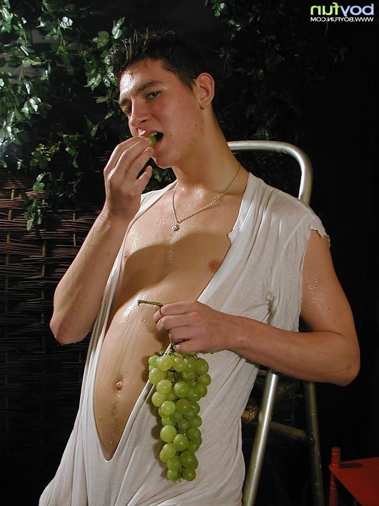 15P Gorgeous Bart eating sugar berry off his hard cock.