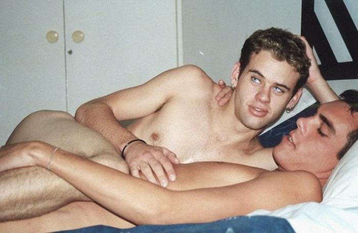 20P Blond and dark haired twinks mutual thrusting and cumming joy