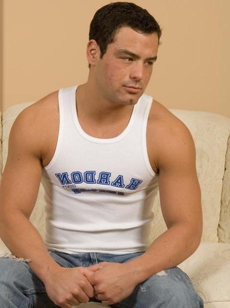 16P canadian college hunk jason shaw is back