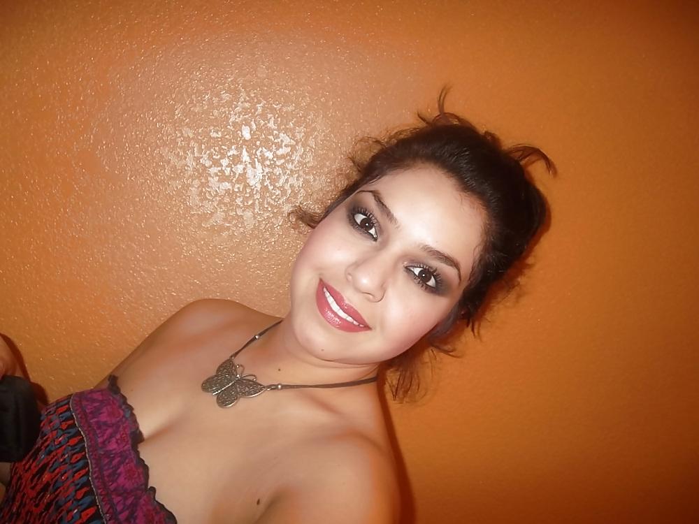 7P Hot mom #2 enjoy