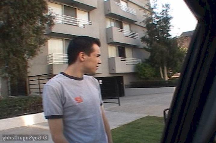 16P Street twink pleasure his sugar daddy