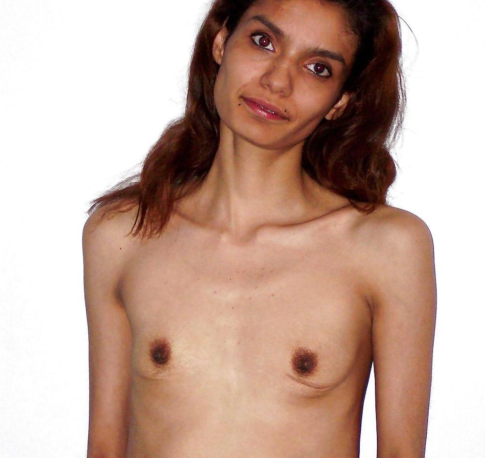 25P REAL HOOKER CARLA 