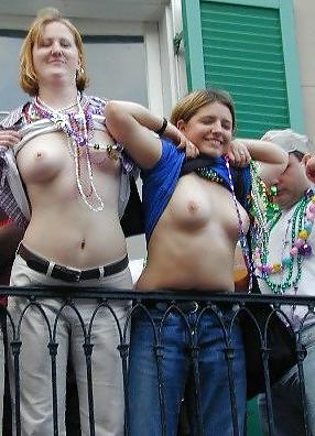 25P Yes ! show me your tits !