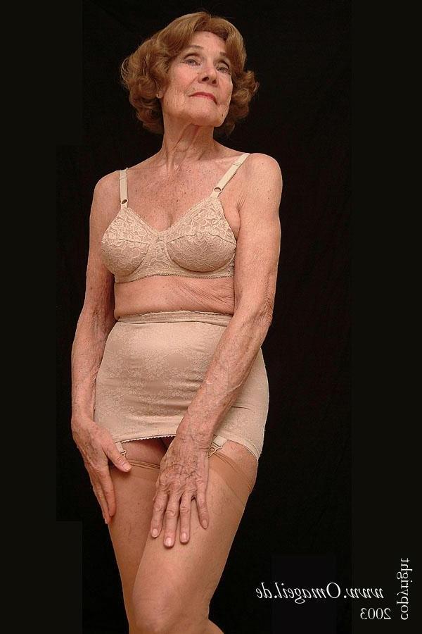 16P very old grannies over 90