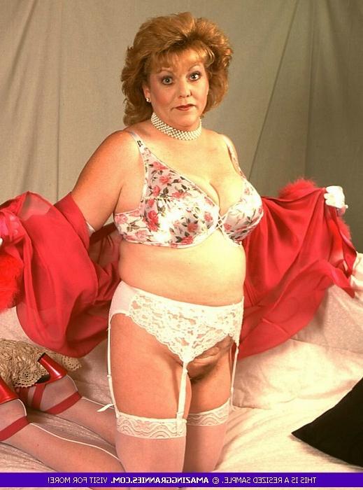 12P My Wife's Sister Is Real Hottie As She's Well Matured Woman 