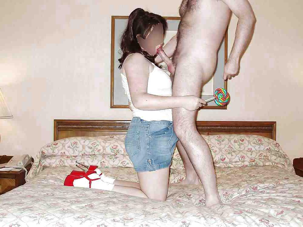 25P Some girls in hot jeans