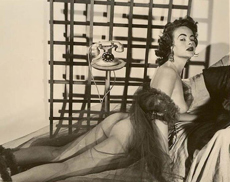 16P Vintage ladies are proud of their boobies and show them on cam