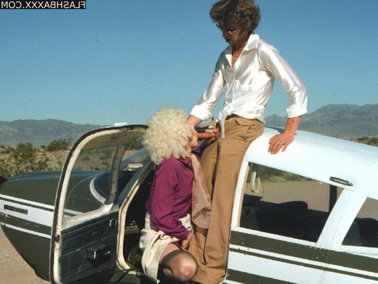 16P Hot 1970s fuck couple