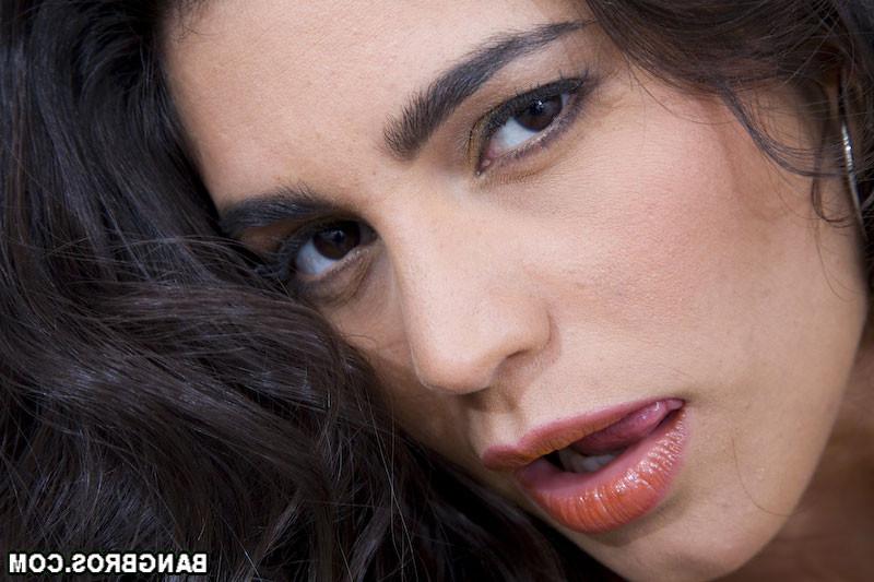 15P The cock took a pleasurable beating, as Paola slapped it on her tongue, and just
