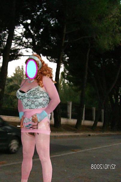 25P MAYTE, AN AMATEUR TRANNY AT WORK