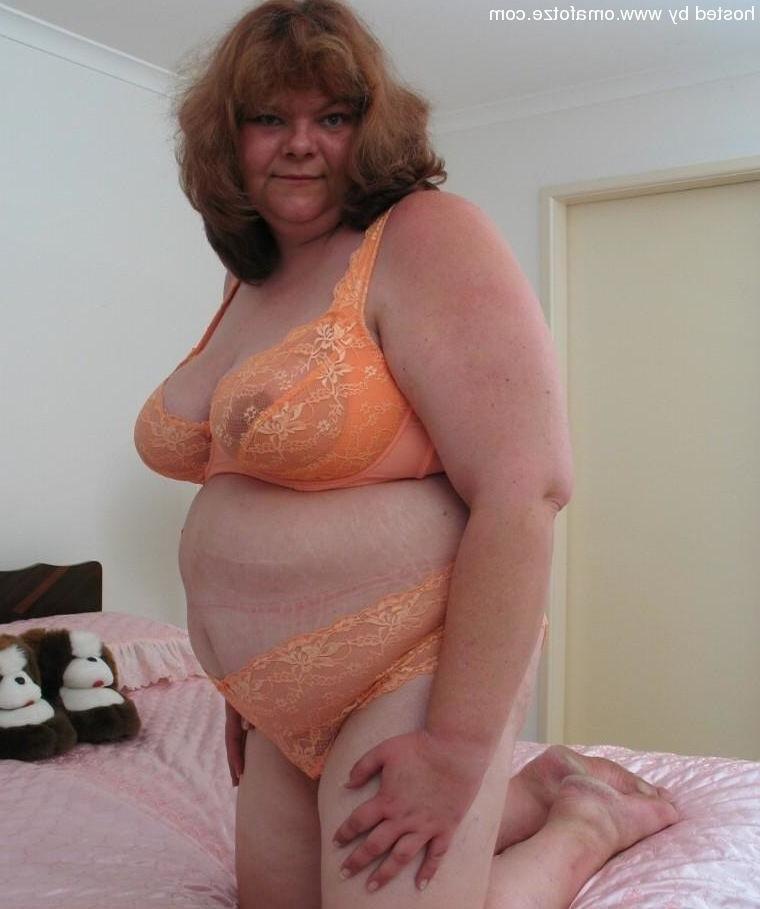 16P real granny porno