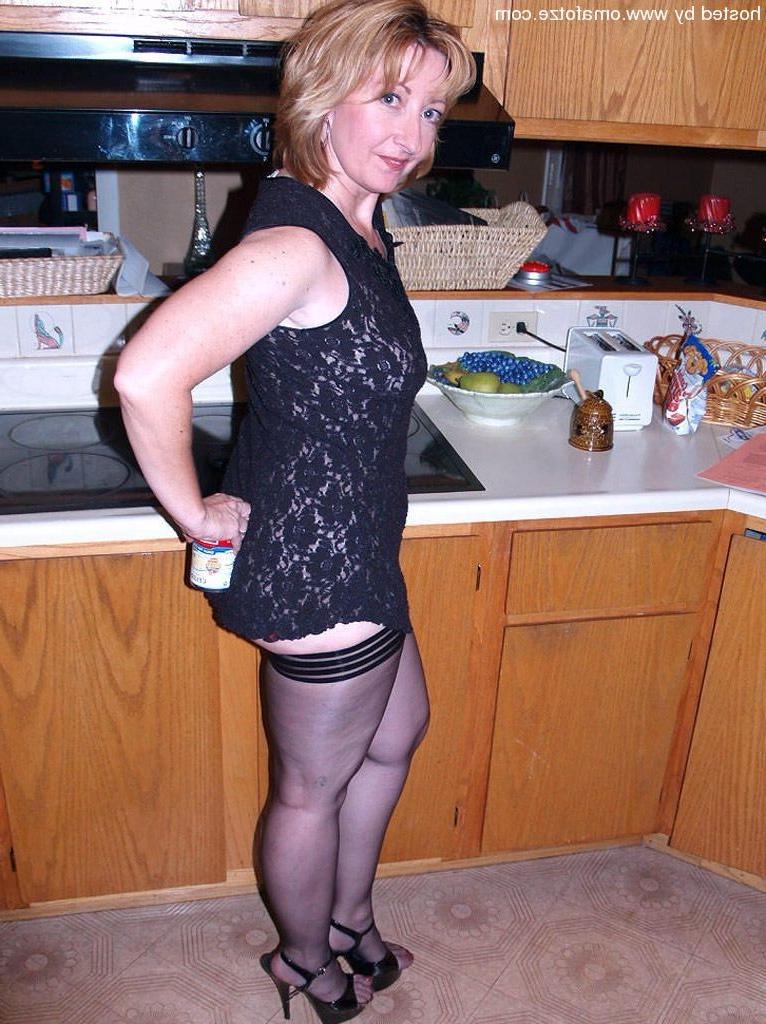 16P real granny porno