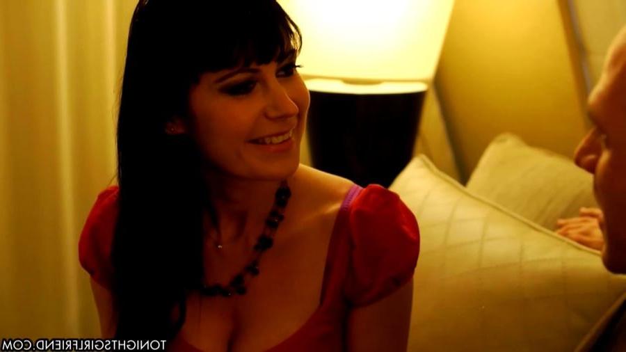 16P Escort Eva Karera meets her client in his suite