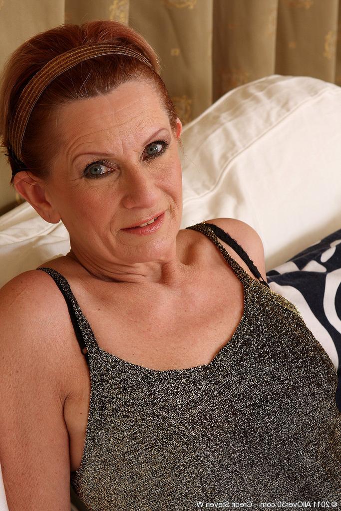 16P Mature housewife Lucy O peels her 58 year old pussy lips apart|Lucy O|Oct 18th, 