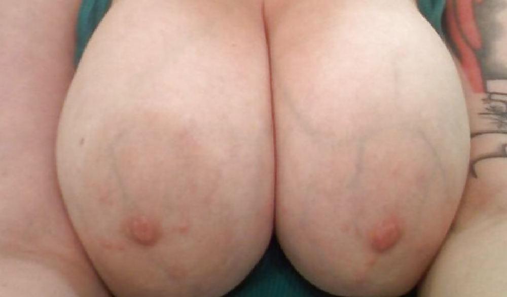25P Bit Titty Plump Teen Corie