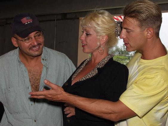 15P Blonde milf lucky fucked by two cocks
