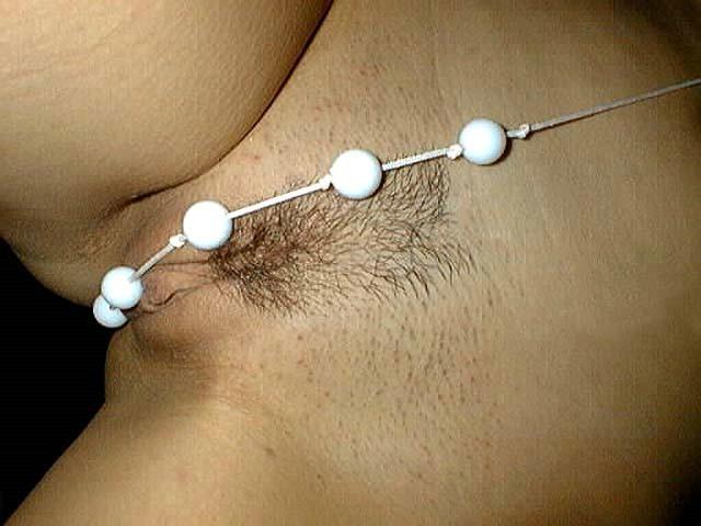 15P Amateur housewife shows tits and cunt