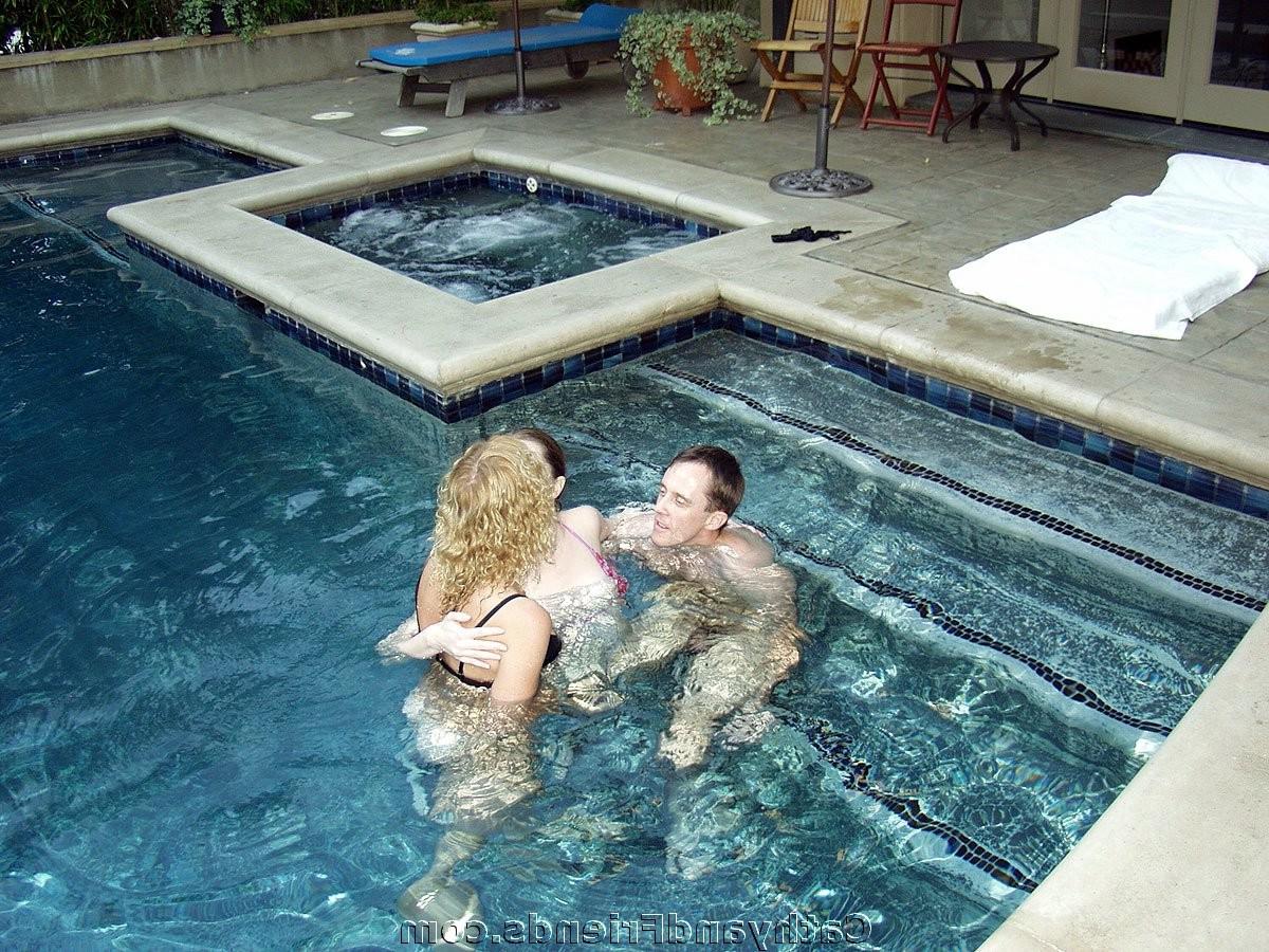 16P Hot wife loves wild sex with perfect stranger