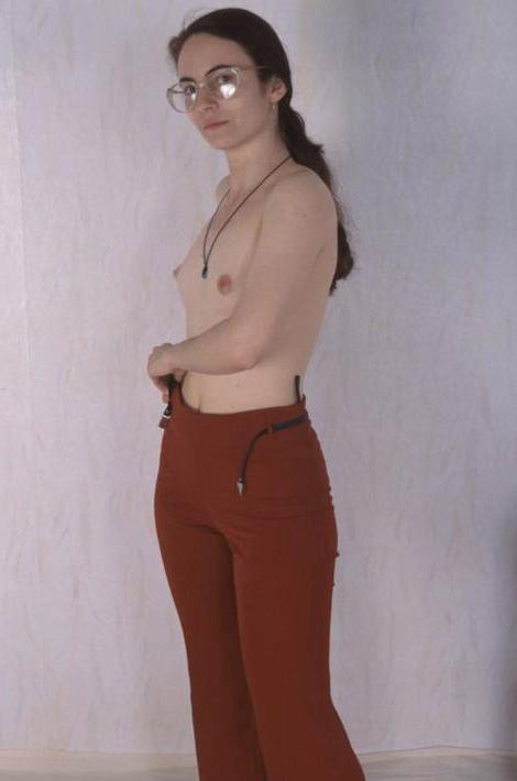 16P Shy First Timer in Glasses Strips Fully Naked