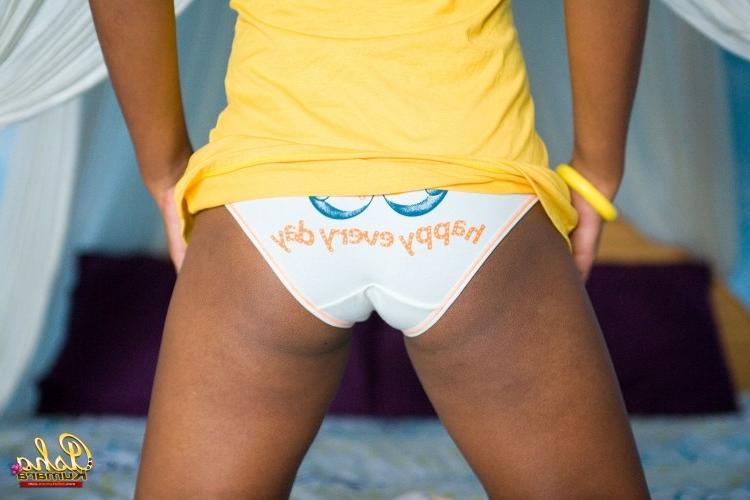 16P Indian in panties