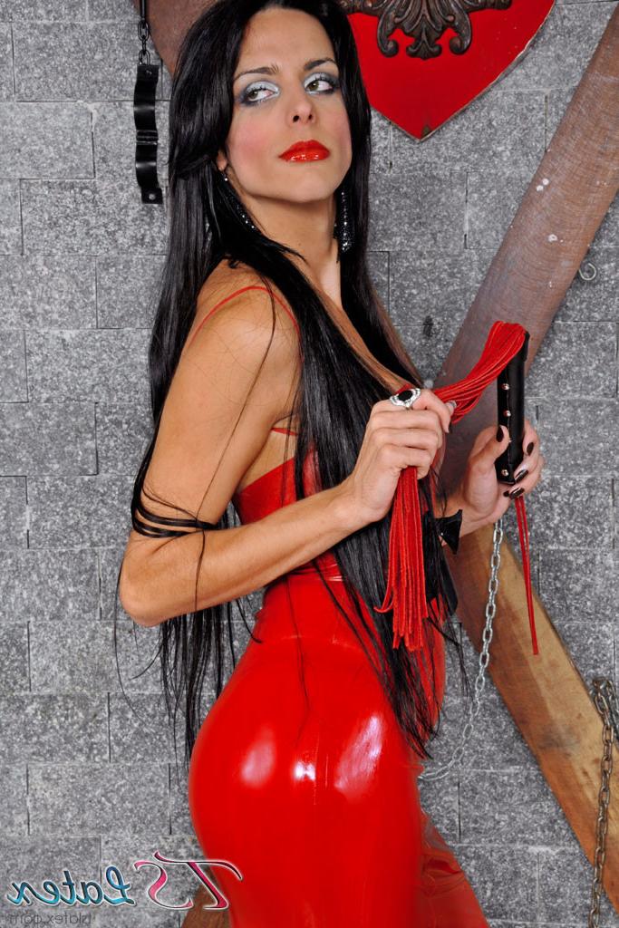 16P Viviany Aguilera in Red Latex Stuffed Male Asshole With Cock