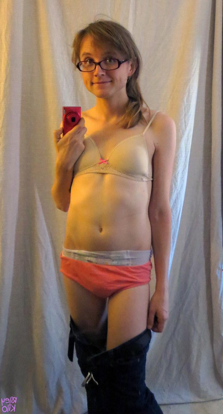 10P Fetish shemale in diapers