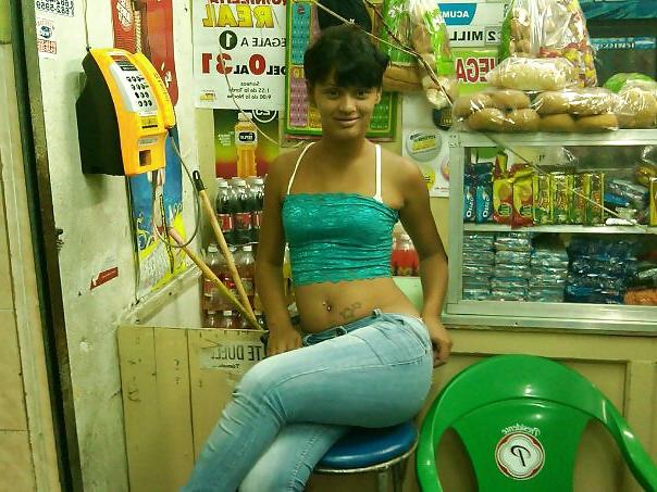 15P Dominican girl facebook 