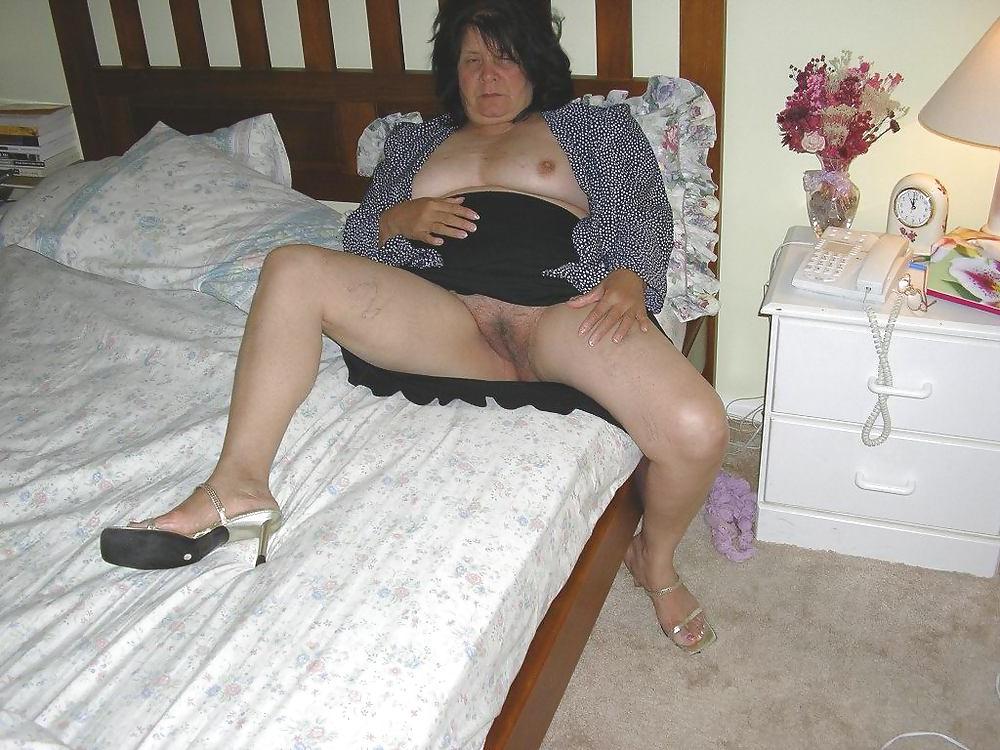 13P Slut housewife Rosemary 2