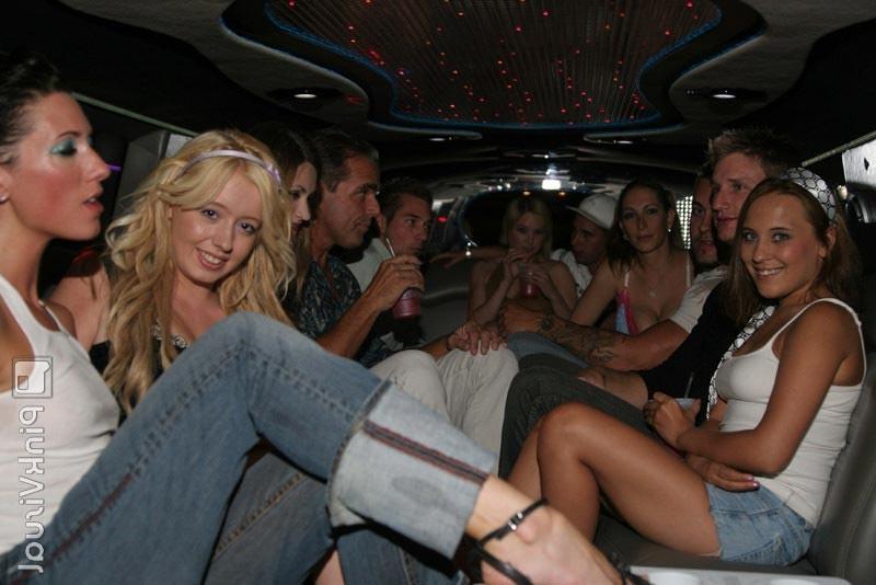 17P Hardcore group fuck sex with hot babes drilling hard dicks